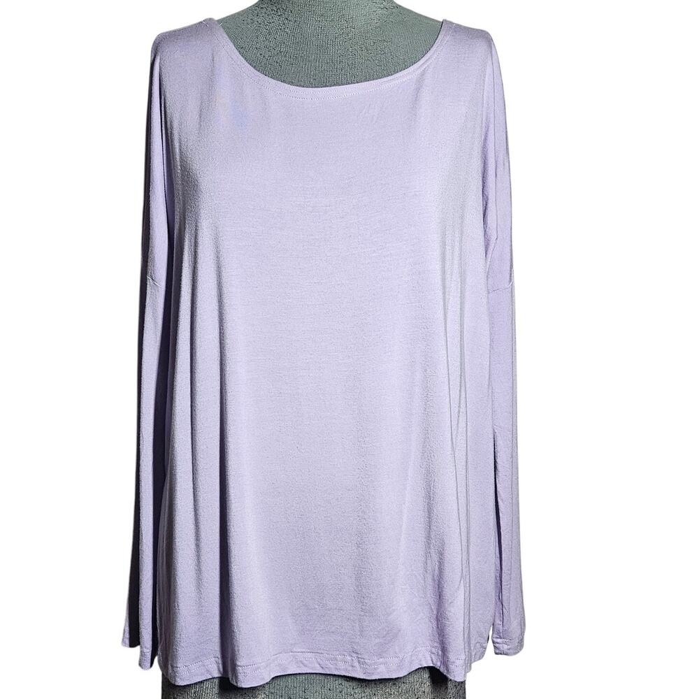 Light Purple Long Sleeve Tee Size Medium